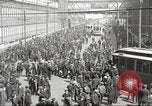 Immagine di Carrelli al di fuori di fabbrica United States USA, 1918, secondo 23 filmato di repertorio 65675063746