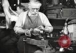 Immagine di Fabbricazione a pistola United States USA, 1918, secondo 30 filmato di repertorio 65675063747