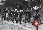 Immagine di George Eastman in Safari Africa, 1927, secondo 37 filmato di repertorio 65675063762