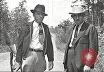 Image Clyde Barrow et Bonnie Parker Bienville Parish Louisiana USA, 1934, de la seconde 1 séquences d'archives historiques vidéo 65675063768