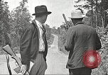 Image Clyde Barrow et Bonnie Parker Bienville Parish Louisiana USA, 1934, de la seconde 7 séquences d'archives historiques vidéo 65675063768
