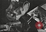 Image Éléments dans voiture de Clyde Barrow et Bonnie Parker Arcadia Louisiana USA, 1934, de la seconde 1 séquences d'archives historiques vidéo 65675063769