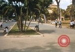 Standbild vietnamesische Volk Saigon Vietnam, 1969, aus Sekunde 24 historischem Filmmaterial Videoclip 65675063788