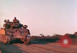 Standbild 5th Marine Division Iwo Jima, 1945, aus Sekunde 9 historischem Filmmaterial Videoclip 65675063795