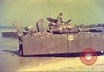 Immagine di Stati Uniti Marines Okinawa Red Beach, 1945, secondo 28 filmato di repertorio 65675063802