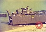 Immagine di Stati Uniti Marines Okinawa Red Beach, 1945, secondo 29 filmato di repertorio 65675063802