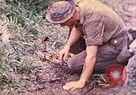Image -NOUS 5e Marines envahissent les zones tenues japonais de la Papouasie-Nouvelle-Guinée Talasea Nouvelle-Bretagne Papouasie-Nouvelle-Guinée, 1944, de la seconde 25 séquences d'archives historiques vidéo 65675063811