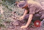 Image -NOUS 5e Marines envahissent les zones tenues japonais de la Papouasie-Nouvelle-Guinée Talasea Nouvelle-Bretagne Papouasie-Nouvelle-Guinée, 1944, de la seconde 26 séquences d'archives historiques vidéo 65675063811