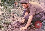 Image -NOUS 5e Marines envahissent les zones tenues japonais de la Papouasie-Nouvelle-Guinée Talasea Nouvelle-Bretagne Papouasie-Nouvelle-Guinée, 1944, de la seconde 28 séquences d'archives historiques vidéo 65675063811