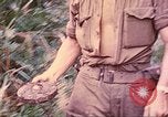 Image -NOUS 5e Marines envahissent les zones tenues japonais de la Papouasie-Nouvelle-Guinée Talasea Nouvelle-Bretagne Papouasie-Nouvelle-Guinée, 1944, de la seconde 34 séquences d'archives historiques vidéo 65675063811