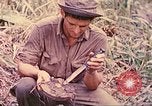 Image -NOUS 5e Marines envahissent les zones tenues japonais de la Papouasie-Nouvelle-Guinée Talasea Nouvelle-Bretagne Papouasie-Nouvelle-Guinée, 1944, de la seconde 40 séquences d'archives historiques vidéo 65675063811