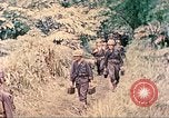 Image -NOUS 5e Marines envahissent les zones tenues japonais de la Papouasie-Nouvelle-Guinée Talasea Nouvelle-Bretagne Papouasie-Nouvelle-Guinée, 1944, de la seconde 53 séquences d'archives historiques vidéo 65675063811