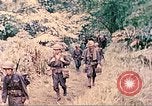 Image -NOUS 5e Marines envahissent les zones tenues japonais de la Papouasie-Nouvelle-Guinée Talasea Nouvelle-Bretagne Papouasie-Nouvelle-Guinée, 1944, de la seconde 59 séquences d'archives historiques vidéo 65675063811