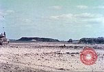 Immagine di 6° battaglione del serbatoio Okinawa isole Ryukyu, 1945, secondo 56 filmato di repertorio 65675063823