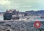 Image 6e bataillon de chars Okinawa îles Ryukyu, 1945, de la seconde 15 séquences d'archives historiques vidéo 65675063824