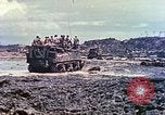 Image 6e bataillon de chars Okinawa îles Ryukyu, 1945, de la seconde 19 séquences d'archives historiques vidéo 65675063824