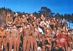 Image Prisonniers de guerre américains rapatriés posent pour les photos Allemagne, 1945, de la seconde 46 séquences d'archives historiques vidéo 65675063832