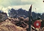 Standbild US Army 710th Tank Bataillon Peleliu Palau Inseln, 1944, aus Sekunde 13 historischem Filmmaterial Videoclip 65675063842