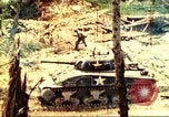 Standbild 1 Tank Bataillon Peleliu Palau Inseln, 1944, aus Sekunde 31 historischem Filmmaterial Videoclip 65675063843