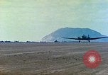 Standbild 3rd Marine Division Iwo Jima, 1945, aus Sekunde 29 historischem Filmmaterial Videoclip 65675063847