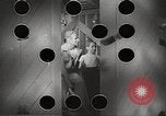 Standbild Betrieb Cue Nuclear Blast Auswirkungen Nevada United States USA, 1955, aus Sekunde 41 historischem Filmmaterial Videoclip 65675063882