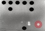 Immagine di Funzionamento casa Cue e manichino blast Nevada United States USA, 1955, secondo 16 filmato di repertorio 65675063888