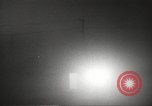 Immagine di Funzionamento casa Cue e manichino blast Nevada United States USA, 1955, secondo 61 filmato di repertorio 65675063888