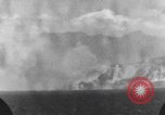 Standbild US Kreuzern bombardieren Corregidor Philippinen, 1945, aus Sekunde 54 historischem Filmmaterial Videoclip 65675063918