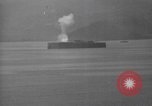 Standbild Explosion auf Fort Drum Zweiten Weltkrieg Philippinen, 1945, aus Sekunde 31 historischem Filmmaterial Videoclip 65675063920