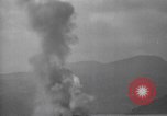Standbild Explosion auf Fort Drum Zweiten Weltkrieg Philippinen, 1945, aus Sekunde 52 historischem Filmmaterial Videoclip 65675063920