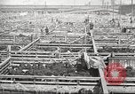 Standbild Arbeitnehmer Metzgerei United States USA, 1919, aus Sekunde 28 historischem Filmmaterial Videoclip 65675063933
