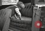 Standbild Arbeitnehmer Metzgerei United States USA, 1919, aus Sekunde 48 historischem Filmmaterial Videoclip 65675063934