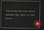 Immagine di Uso di elettricità United States USA, 1919, secondo 4 filmato di repertorio 65675063936