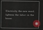 Immagine di Uso di elettricità United States USA, 1919, secondo 7 filmato di repertorio 65675063936