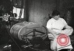 Immagine di Uso di elettricità United States USA, 1919, secondo 47 filmato di repertorio 65675063936