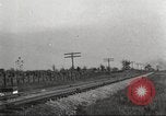Standbild Zug an den Anschlüssen United States USA, 1920, aus Sekunde 22 historischem Filmmaterial Videoclip 65675063943
