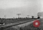 Standbild Zug an den Anschlüssen United States USA, 1920, aus Sekunde 55 historischem Filmmaterial Videoclip 65675063943