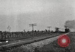 Standbild Zug an den Anschlüssen United States USA, 1920, aus Sekunde 56 historischem Filmmaterial Videoclip 65675063943