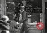 Standbild Harlem Ausschreitungen New York City USA, 1935, aus Sekunde 29 historischem Filmmaterial Videoclip 65675063944