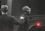 Standbild Harlem Ausschreitungen New York City USA, 1935, aus Sekunde 52 historischem Filmmaterial Videoclip 65675063944
