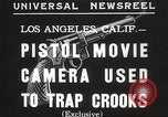 Standbild Pistole Film Kamera Los Angeles California USA, 1935, aus Sekunde 5 historischem Filmmaterial Videoclip 65675063945