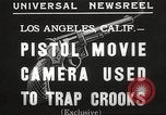 Standbild Pistole Film Kamera Los Angeles California USA, 1935, aus Sekunde 8 historischem Filmmaterial Videoclip 65675063945