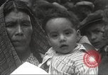 Image estates distribués en mauvais Colhuacan Mexique, 1935, de la seconde 31 séquences d'archives historiques vidéo 65675063947