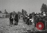 Image estates distribués en mauvais Colhuacan Mexique, 1935, de la seconde 36 séquences d'archives historiques vidéo 65675063947