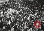 Immagine di Religiosa ebraica in pellegrinaggio a Gerusalemme dopo la guerra dei sei giorni Gerusalemme Palestina, 1967, secondo 24 filmato di repertorio 65675063952