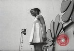 Immagine di Giovani adolescenti New York City USA, 1967, secondo 26 filmato di repertorio 65675063957