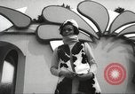 Immagine di Giovani adolescenti New York City USA, 1967, secondo 33 filmato di repertorio 65675063957
