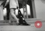 Immagine di Giovani adolescenti New York City USA, 1967, secondo 39 filmato di repertorio 65675063957