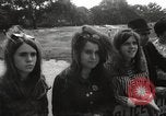 Immagine di Giovani adolescenti New York City USA, 1967, secondo 47 filmato di repertorio 65675063957