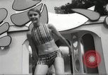 Immagine di Giovani adolescenti New York City USA, 1967, secondo 51 filmato di repertorio 65675063957